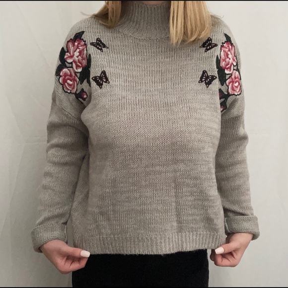 Embroidered knit turtleneck sweater - Picture 2 of 2